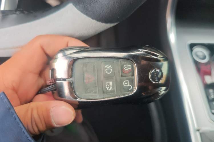 Used Jaguar XEL 2023 2.0T 250 PS R-DYNAMIC S Advanced Sport Edition Vehicle Key