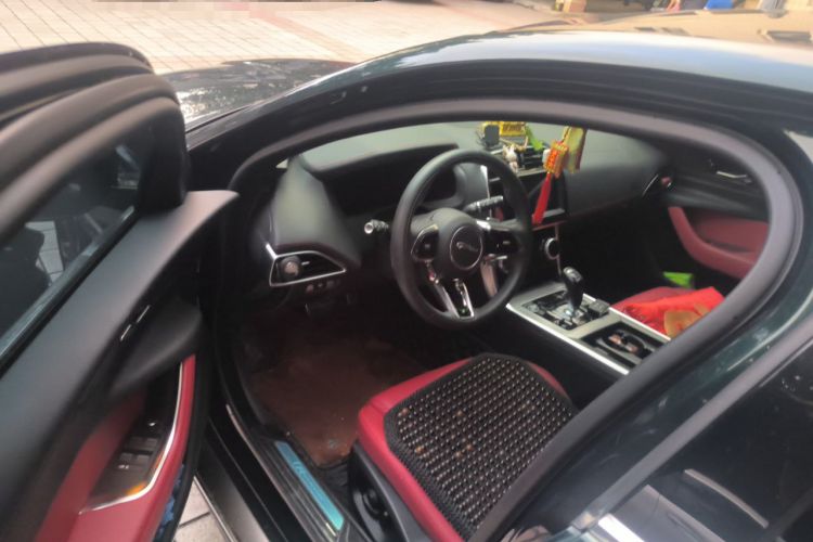 Used Jaguar XEL 2023 2.0T 250 PS R-DYNAMIC S Advanced Sport Edition Driver Seat