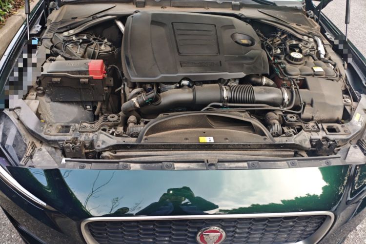 Used Jaguar XEL 2023 2.0T 250 PS R-DYNAMIC S Advanced Sport Edition Engine Bay