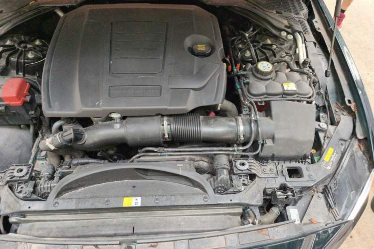 Used Jaguar XEL 2023 2.0T 250 PS R-DYNAMIC S Advanced Sport Edition Engine Bay Left