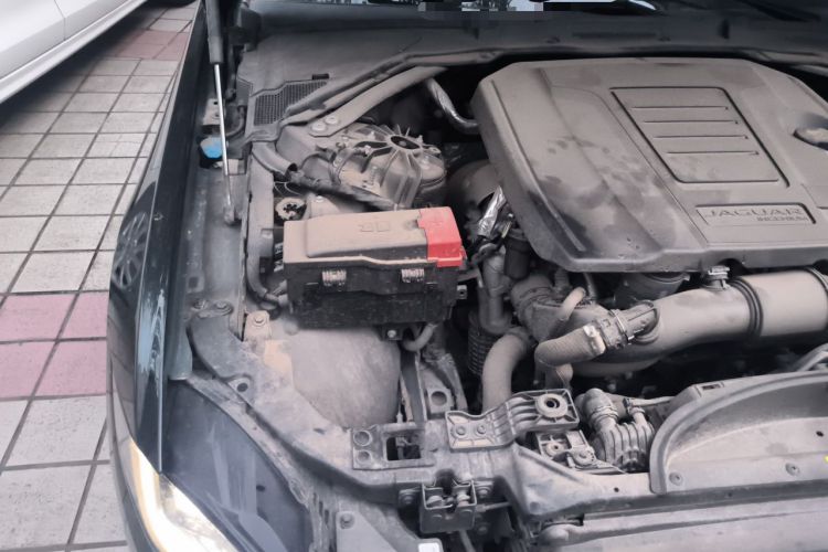 Used Jaguar XEL 2023 2.0T 250 PS R-DYNAMIC S Advanced Sport Edition Engine Bay Right