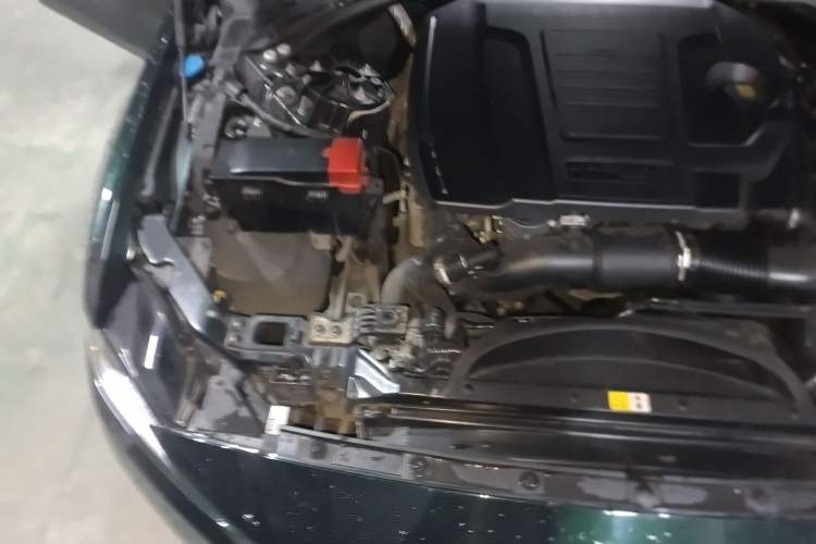 Used Jaguar XEL 2023 2.0T 250 PS R-DYNAMIC S Advanced Sport Edition Engine Bay Right