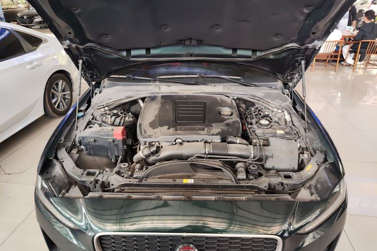 Used Jaguar XEL 2023 2.0T 250 PS R-DYNAMIC S Advanced Sport Edition Engine Bay