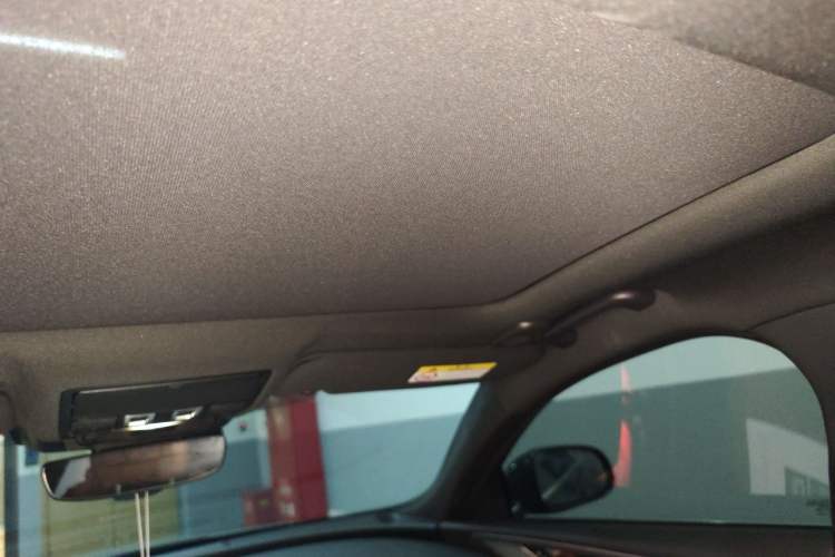 Used Jaguar XEL 2023 2.0T 250 PS R-DYNAMIC S Advanced Sport Edition Headliner