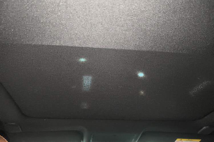 Used Jaguar XEL 2023 2.0T 250 PS R-DYNAMIC S Advanced Sport Edition Headliner