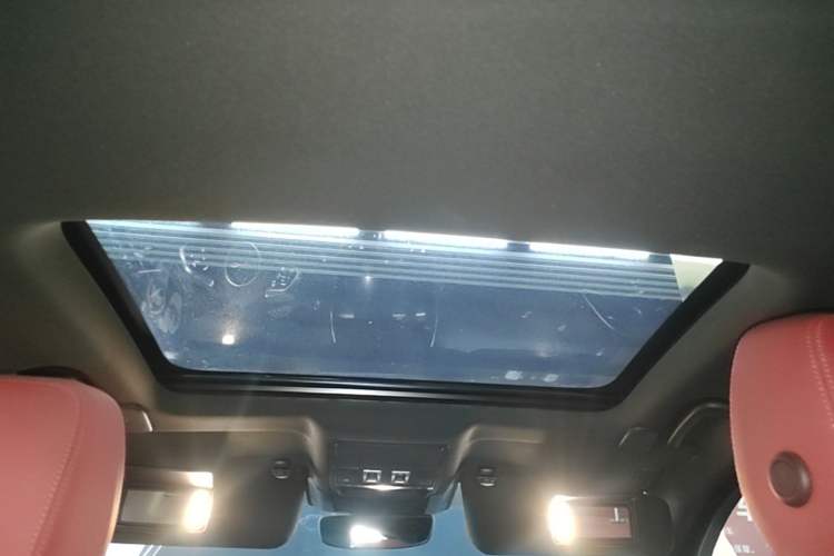 Used Jaguar XEL 2023 2.0T 250 PS R-DYNAMIC S Advanced Sport Edition Headliner