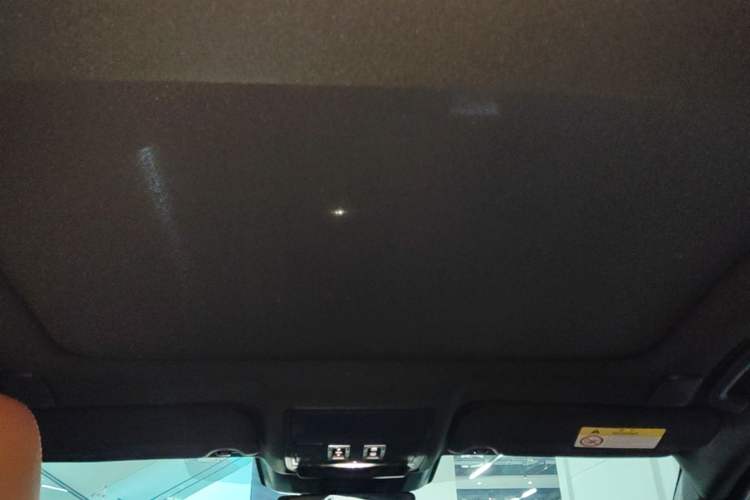 Used Jaguar XEL 2023 2.0T 250 PS R-DYNAMIC S Advanced Sport Edition Headliner