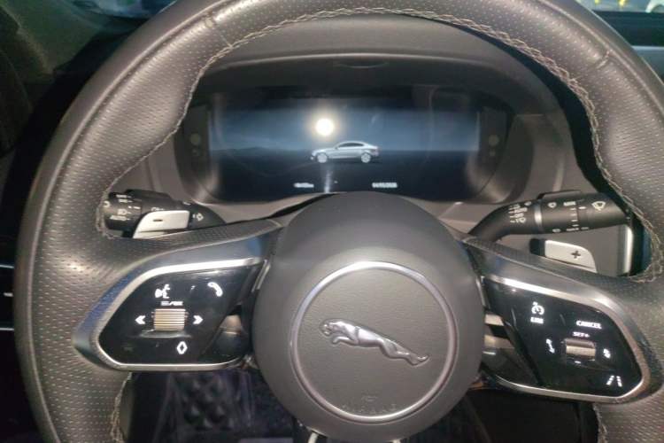 Used Jaguar XEL 2023 2.0T 250 PS R-DYNAMIC S Advanced Sport Edition Instrument Cluster