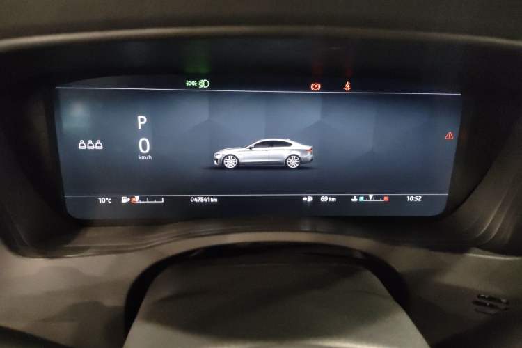 Used Jaguar XEL 2023 2.0T 250 PS R-DYNAMIC S Advanced Sport Edition Instrument Cluster