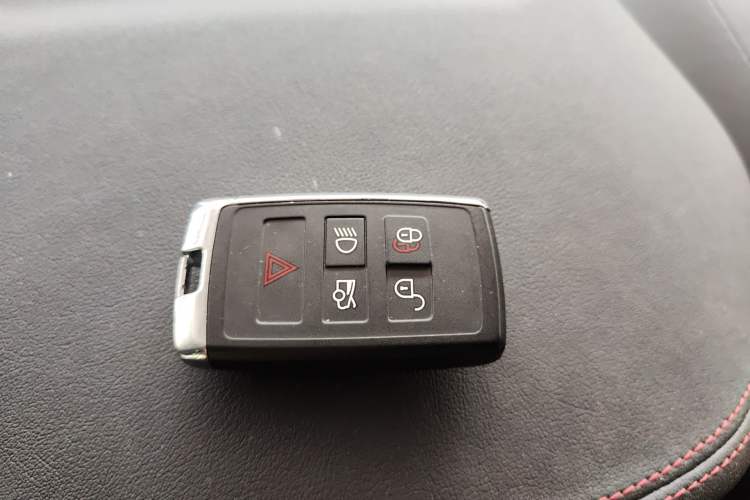 Used Jaguar XEL 2023 2.0T 250 PS R-DYNAMIC S Advanced Sport Edition Interior 1