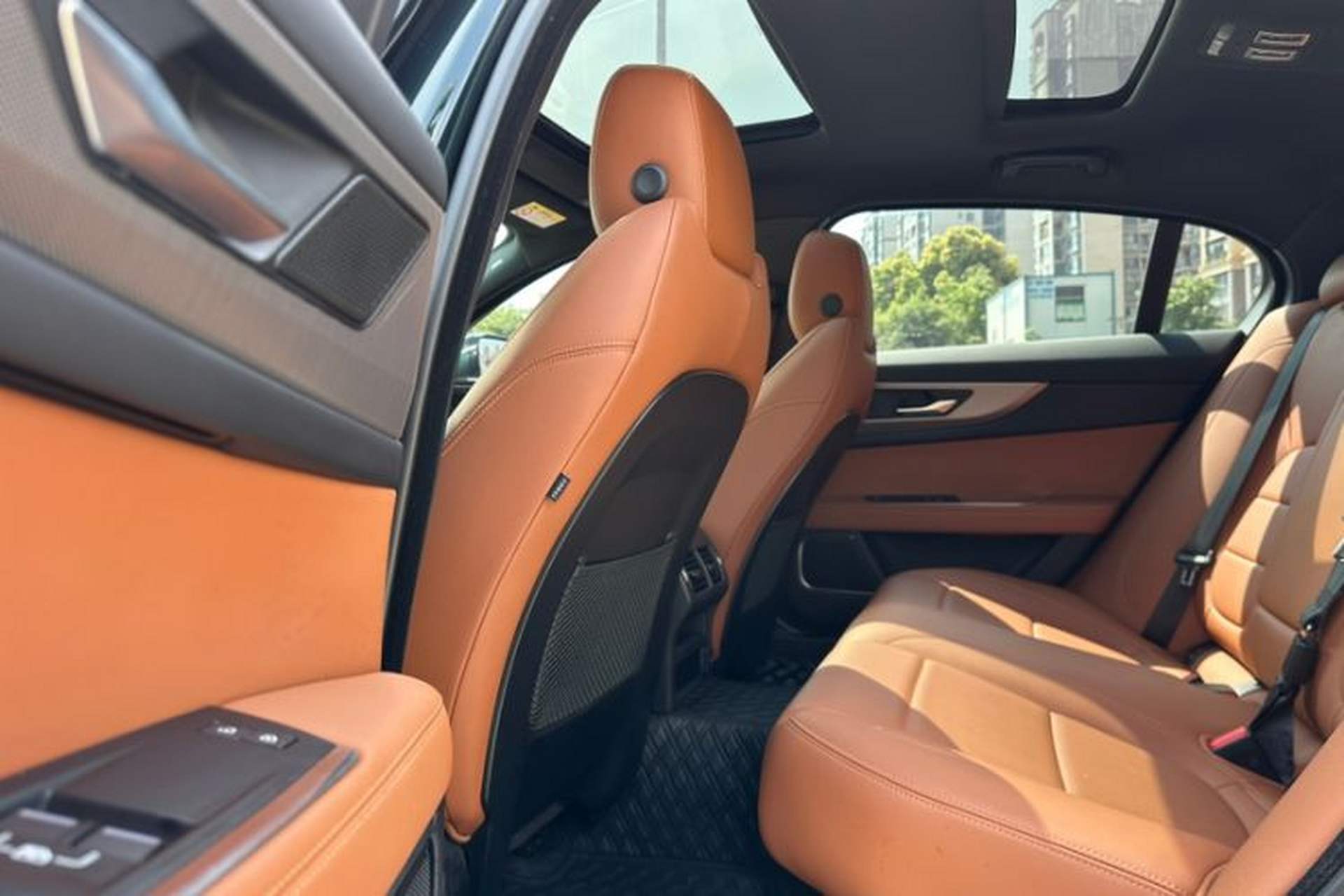Used Jaguar XEL 2023 2.0T 250 PS R-DYNAMIC S Advanced Sport Edition Interior 6