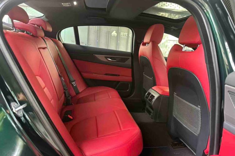 Used Jaguar XEL 2023 2.0T 250 PS R-DYNAMIC S Advanced Sport Edition Interior 7