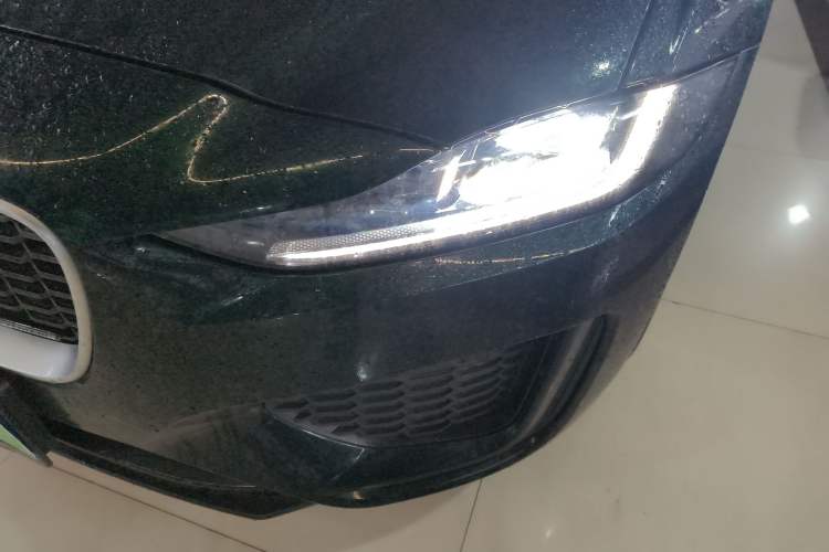 Used Jaguar XEL 2023 2.0T 250 PS R-DYNAMIC S Advanced Sport Edition Left Front Headlight