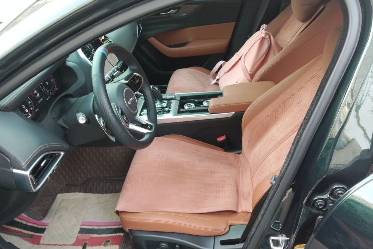 Used Jaguar XEL 2023 2.0T 250 PS R-DYNAMIC S Advanced Sport Edition Left Front Seat