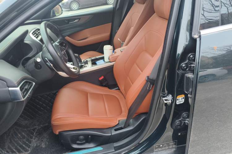Used Jaguar XEL 2023 2.0T 250 PS R-DYNAMIC S Advanced Sport Edition Left Front Seat