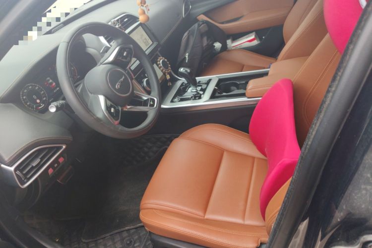 Used Jaguar XEL 2023 2.0T 250 PS R-DYNAMIC S Advanced Sport Edition Left Front Seat