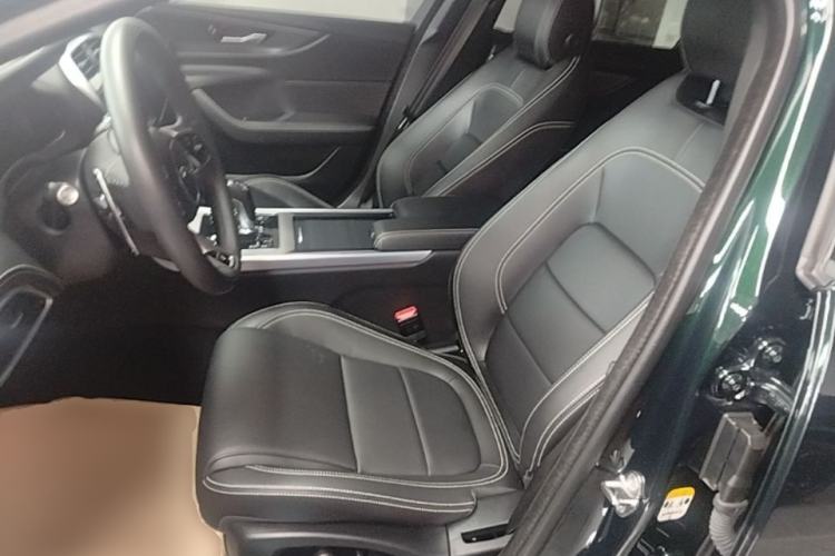 Used Jaguar XEL 2023 2.0T 250 PS R-DYNAMIC S Advanced Sport Edition Left Front Seat