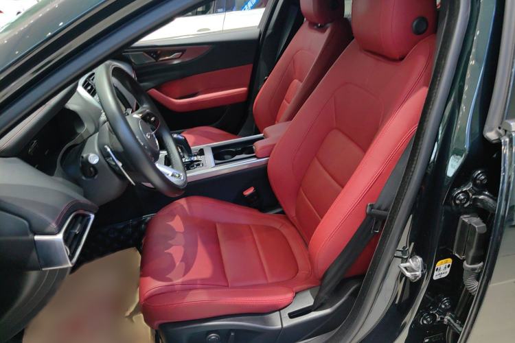 Used Jaguar XEL 2023 2.0T 250 PS R-DYNAMIC S Advanced Sport Edition Left Front Seat
