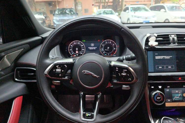 Used Jaguar XEL 2023 2.0T 250 PS R-DYNAMIC S Advanced Sport Edition Steering Wheel