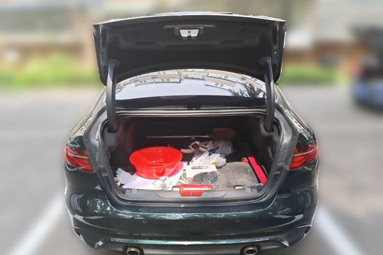 Used Jaguar XEL 2023 2.0T 250 PS R-DYNAMIC S Advanced Sport Edition Trunk