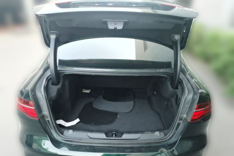 Used Jaguar XEL 2023 2.0T 250 PS R-DYNAMIC S Advanced Sport Edition Trunk