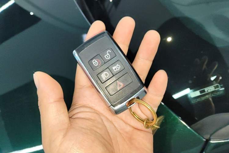 Used Jaguar XEL 2023 2.0T 250 PS R-DYNAMIC S Advanced Sport Edition Vehicle Key