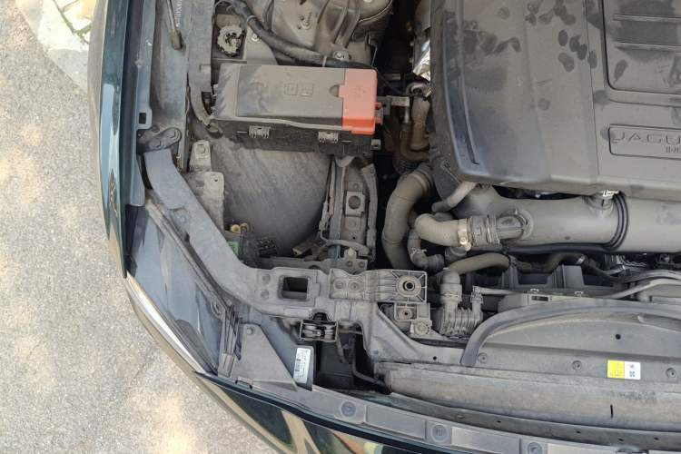 Used Jaguar XEL 2023 2.0T 250 PS R-DYNAMIC S Advanced Sport Edition Engine Bay Right