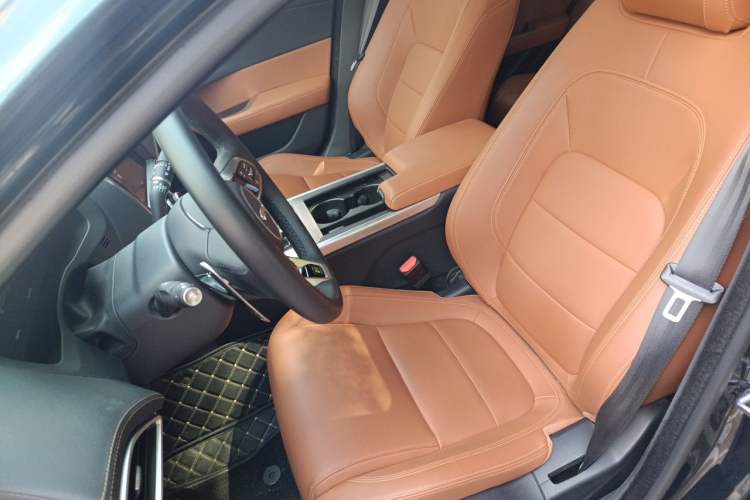 Used Jaguar XEL 2023 2.0T 250 PS R-DYNAMIC S Advanced Sport Edition Left Front Seat