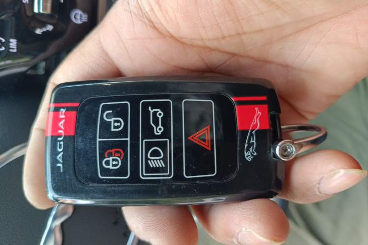 Used Jaguar XEL 2023 2.0T 250 PS R-DYNAMIC S Advanced Sport Edition Vehicle Key