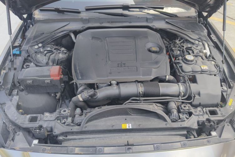 Used Jaguar XEL 2023 2.0T 250 PS R-DYNAMIC S Advanced Sport Edition Engine Bay