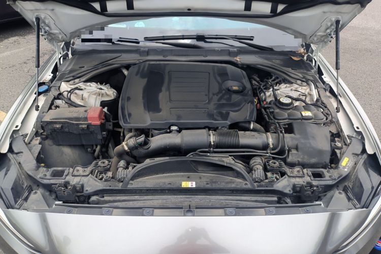 Used Jaguar XEL 2023 2.0T 250 PS R-DYNAMIC S Advanced Sport Edition Engine Bay