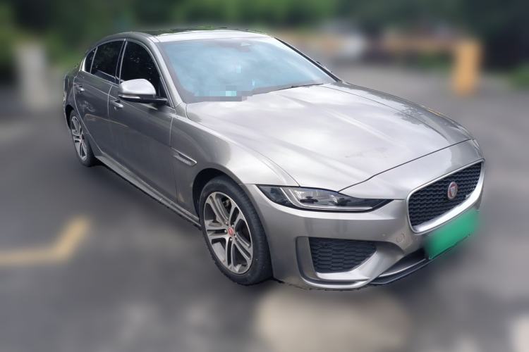 Used Jaguar XEL 2023 2.0T 250 PS R-DYNAMIC S Advanced Sport Edition Front Right 45 Deg