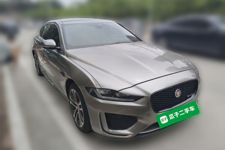 Used Jaguar XEL 2023 2.0T 250 PS R-DYNAMIC S Advanced Sport Edition Front Right 45 Deg