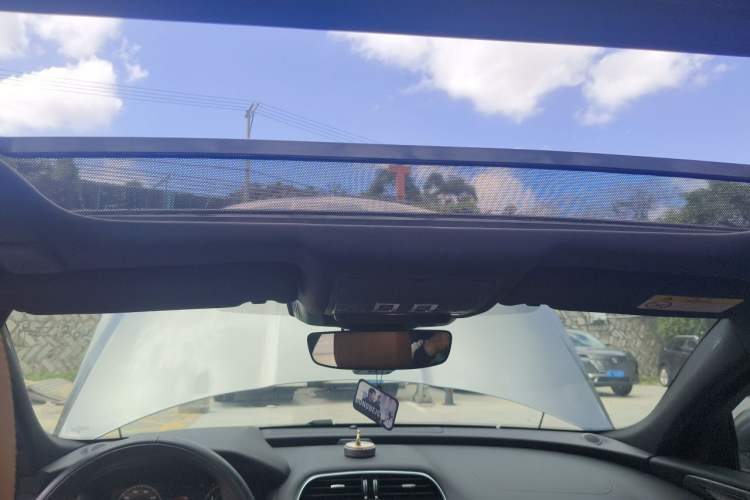 Used Jaguar XEL 2023 2.0T 250 PS R-DYNAMIC S Advanced Sport Edition Headliner