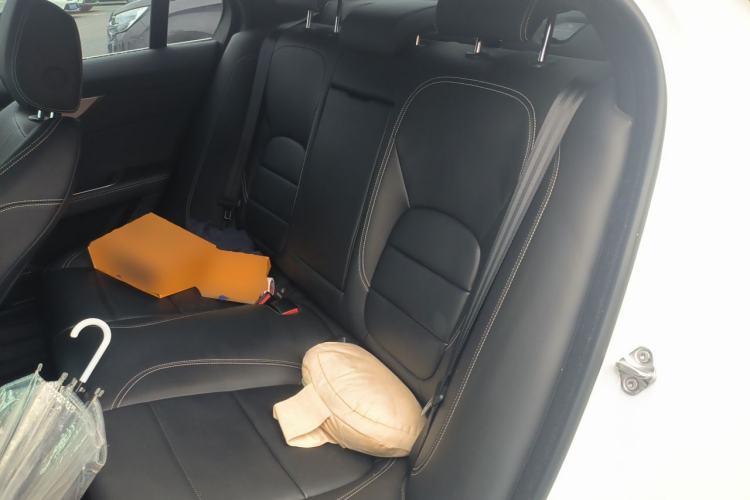 Used Jaguar XEL 2023 2.0T 250 PS R-DYNAMIC S Advanced Sport Edition Left Rear Seat