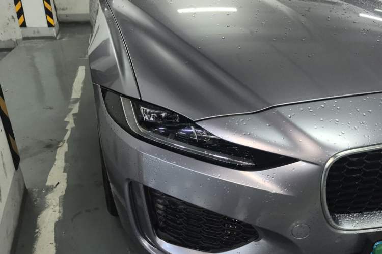 Used Jaguar XEL 2023 2.0T 250 PS R-DYNAMIC S Advanced Sport Edition Right Front Headlight