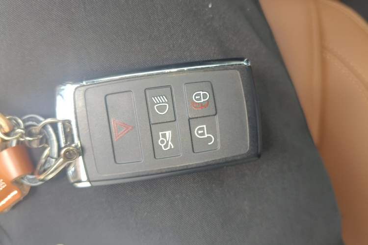 Used Jaguar XEL 2023 2.0T 250 PS R-DYNAMIC S Advanced Sport Edition Vehicle Key