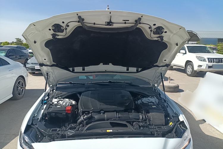 Used Jaguar XEL 2023 2.0T 250 PS R-DYNAMIC S Advanced Sport Edition Engine Bay