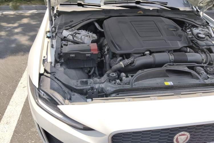 Used Jaguar XEL 2023 2.0T 250 PS R-DYNAMIC S Advanced Sport Edition Engine Bay Right