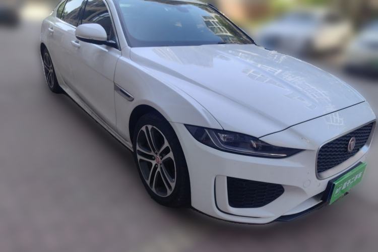 Used Jaguar XEL 2023 2.0T 250 PS R-DYNAMIC S Advanced Sport Edition Front Right 45 Deg