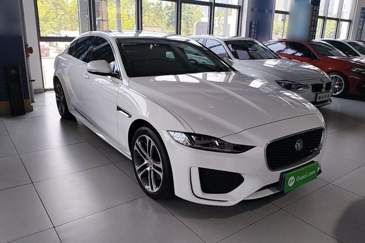 Used Jaguar XEL 2023 2.0T 250 PS R-DYNAMIC S Advanced Sport Edition Front Right 45 Deg
