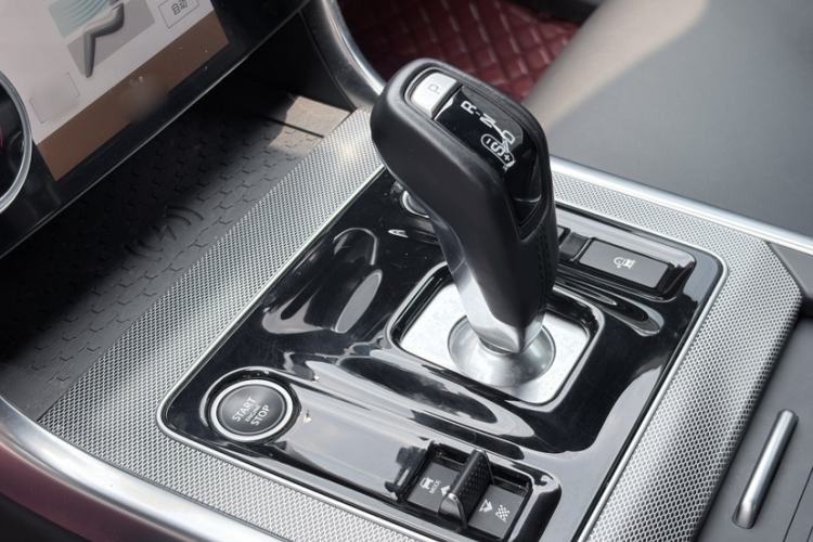Used Jaguar XEL 2023 2.0T 250 PS R-DYNAMIC S Advanced Sport Edition Gear Lever