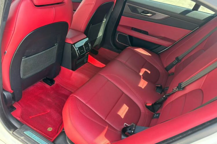 Used Jaguar XEL 2023 2.0T 250 PS R-DYNAMIC S Advanced Sport Edition Interior 5