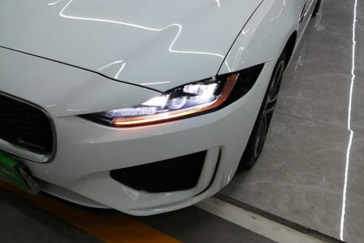 Used Jaguar XEL 2023 2.0T 250 PS R-DYNAMIC S Advanced Sport Edition Left Front Headlight
