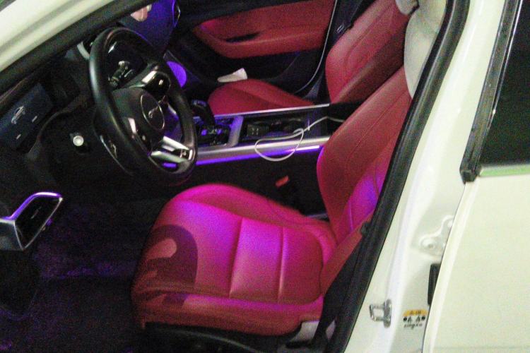 Used Jaguar XEL 2023 2.0T 250 PS R-DYNAMIC S Advanced Sport Edition Left Front Seat