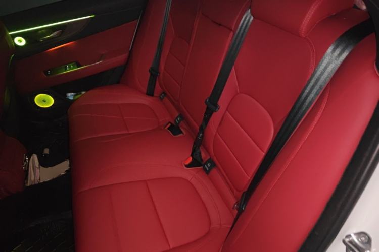 Used Jaguar XEL 2023 2.0T 250 PS R-DYNAMIC S Advanced Sport Edition Left Rear Seat
