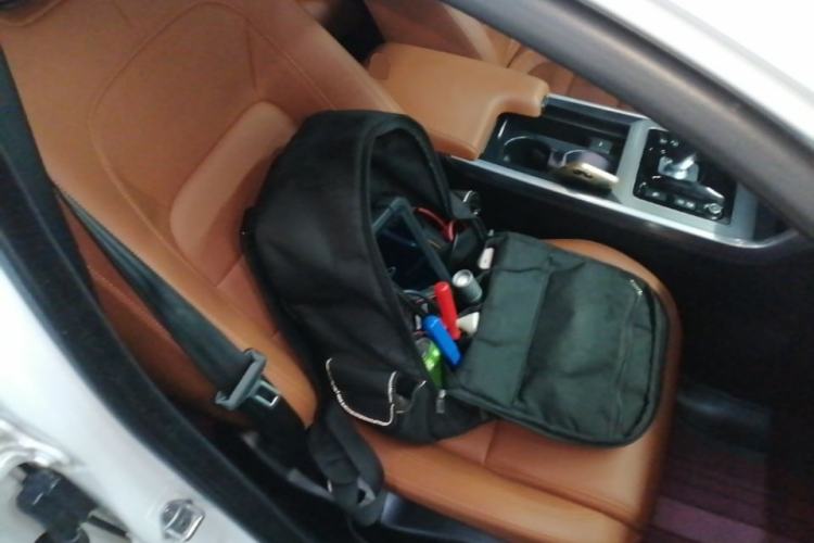 Used Jaguar XEL 2023 2.0T 250 PS R-DYNAMIC S Advanced Sport Edition Right Front Seat
