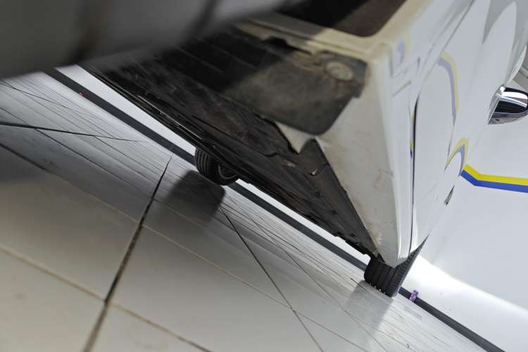 Used Jaguar XEL 2023 2.0T 250 PS R-DYNAMIC S Advanced Sport Edition Right Side Sill