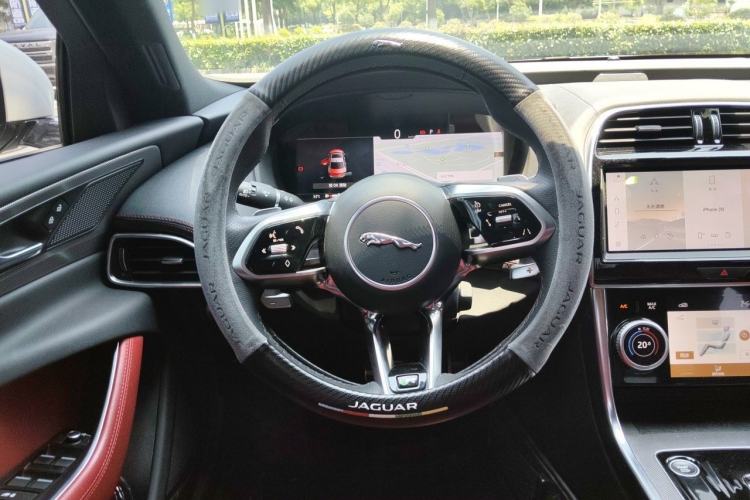 Used Jaguar XEL 2023 2.0T 250 PS R-DYNAMIC S Advanced Sport Edition Steering Wheel