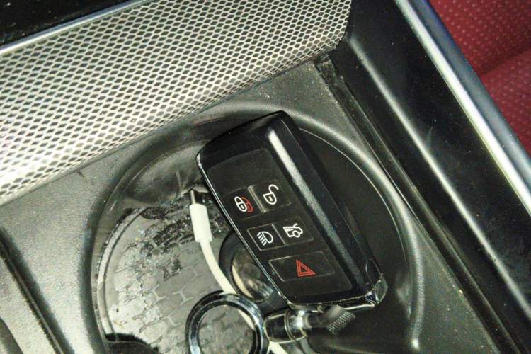 Used Jaguar XEL 2023 2.0T 250 PS R-DYNAMIC S Advanced Sport Edition Vehicle Key